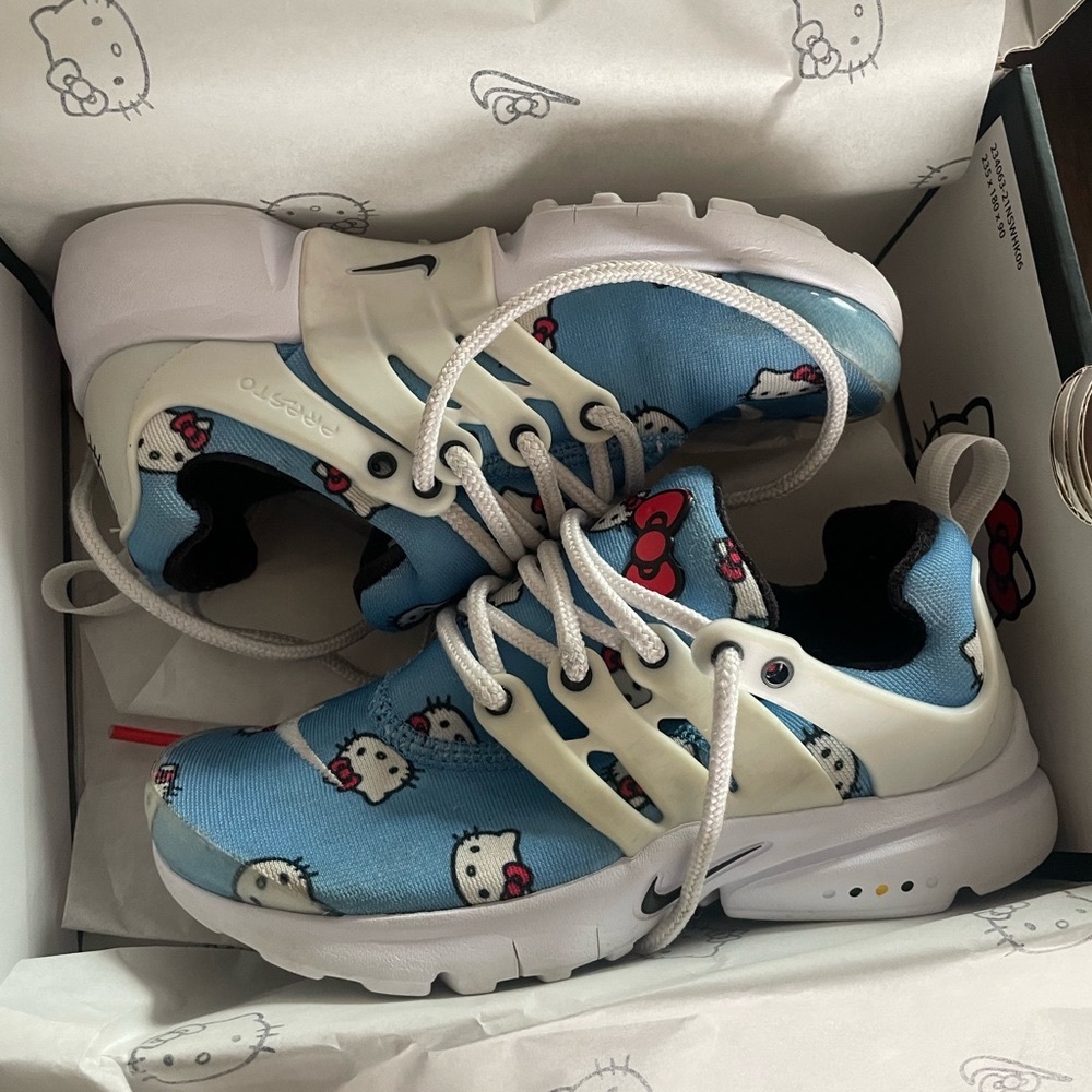 Hello Kitty Nike Presto Kids Toddler Sneakers